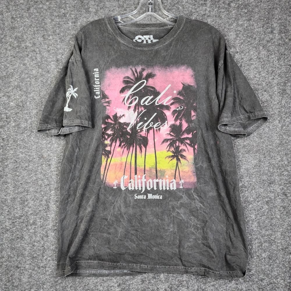 On The Low Cali‎ Vibes T-Shirt Mens Medium Gray Acid Wash Santa Monica Graphic